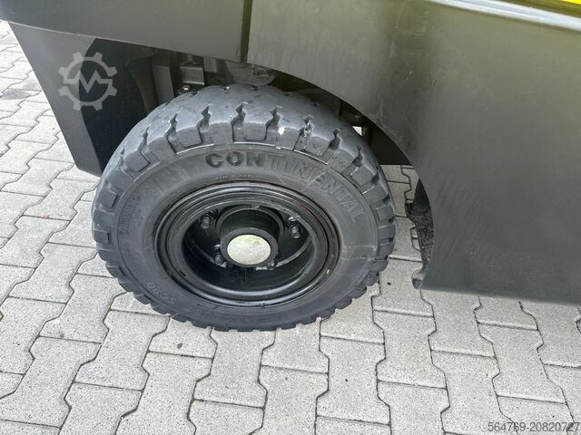 4-Rad-Gabelstapler Hyster H 5.0 FT / Container version / New price