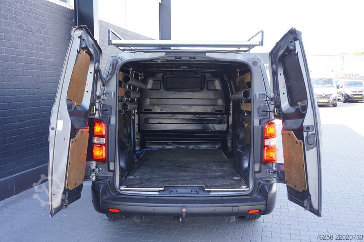 Delivery van Peugeot Expert 2.0 BlueHDI 180PK Automaat L3 EURO 6 - A...