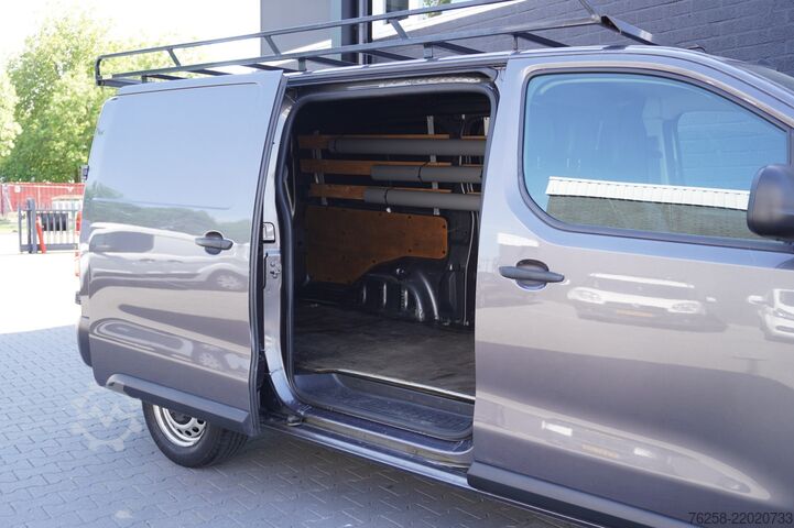 Delivery van Peugeot Expert 2.0 BlueHDI 180PK Automaat L3 EURO 6 - A...