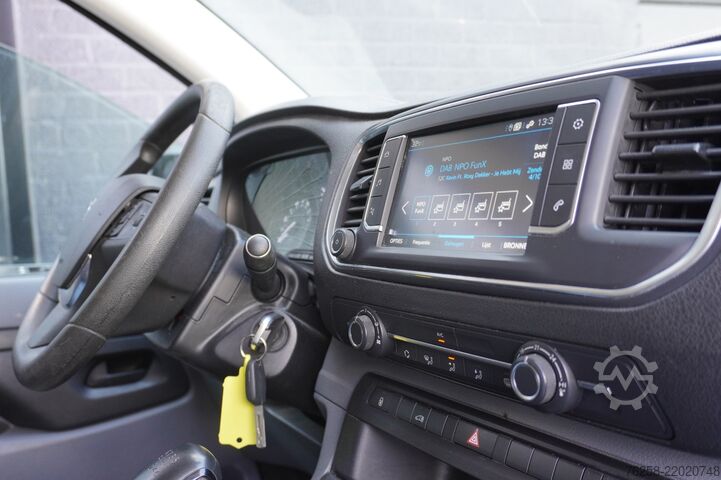 Delivery van Peugeot Expert 1.5 BlueHDI EURO 6 - Airco - Cruise - PD...