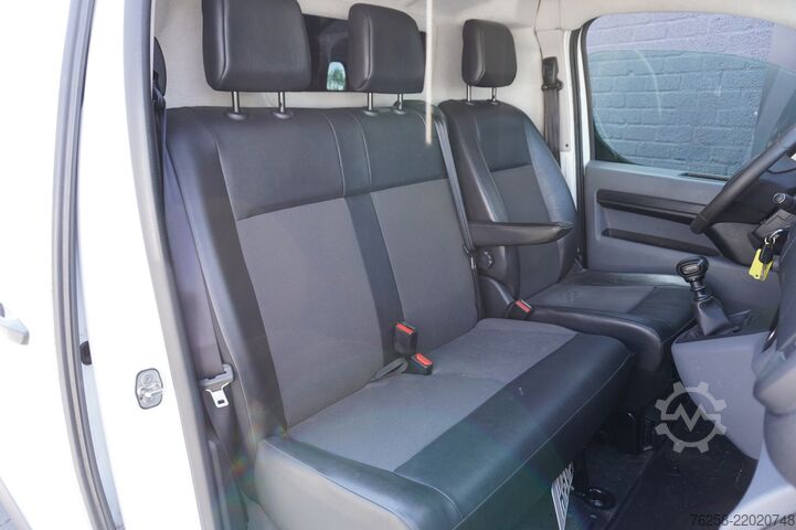 Delivery van Peugeot Expert 1.5 BlueHDI EURO 6 - Airco - Cruise - PD...