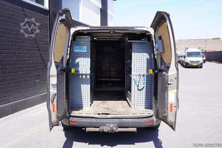 Delivery van Ford Transit Custom 2.0 TDCI 130PK EURO 6 - Airco - ...