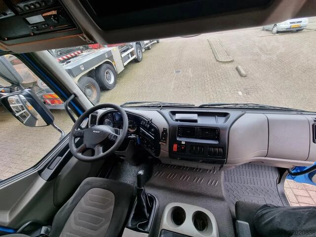 Refrigerated/freezer transport DAF LF 45.220 Kuhlkoffer Thermoking T1000R LBW ST38...