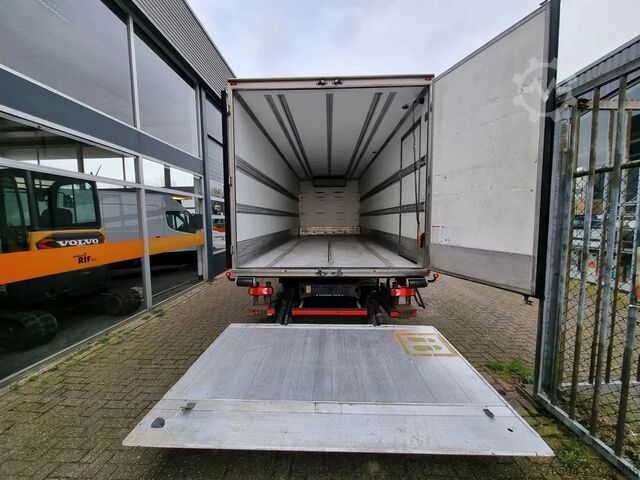 Refrigerated/freezer transport DAF LF 45.220 Kuhlkoffer Thermoking T1000R LBW ST38...