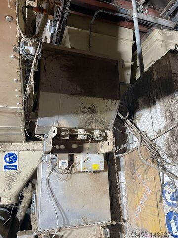 Pour into bag and filter Scaime et Donaldson