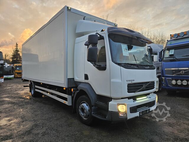 LKW mit Kofferaufbau Volvo FL 240 4x2 16tons Seitentüren Koff