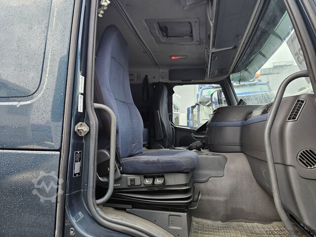 Kipper LKW VOLVO FM-480-37 8x4 Kipper Ad-Blue Lift-Lenk