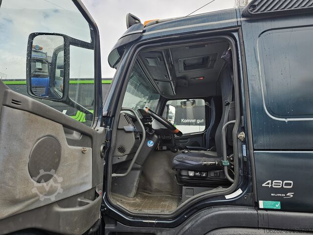 Kipper LKW VOLVO FM-480-37 8x4 Kipper Ad-Blue Lift-Lenk