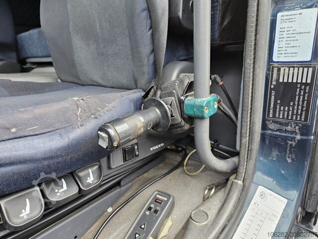 Kipper LKW VOLVO FM-480-37 8x4 Kipper Ad-Blue Lift-Lenk