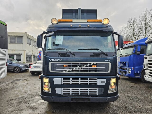 Kipper LKW VOLVO FM-480-37 8x4 Kipper Ad-Blue Lift-Lenk