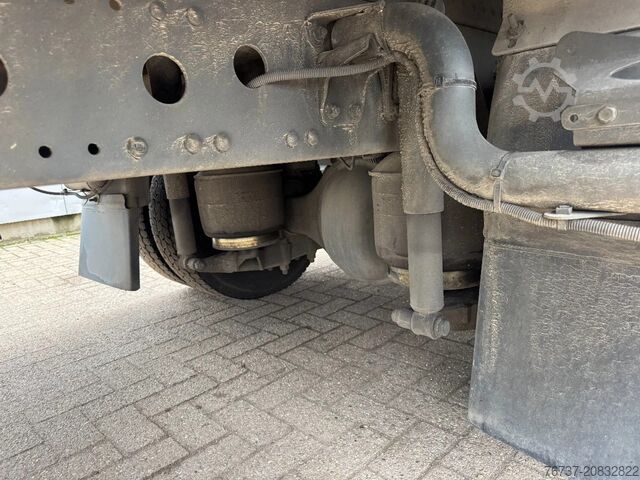 Koffer Mercedes-Benz Atego 1224 **EURO4-BOX 8.25L**