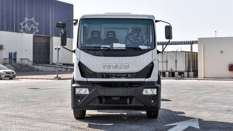 Fahrgestell mit Fahrerhaus IVECO EUROCARGO ML180