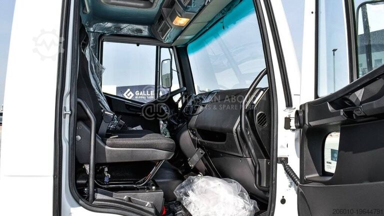 Fahrgestell mit Fahrerhaus IVECO EUROCARGO ML180
