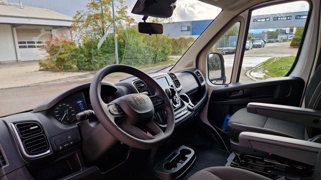 Kleinbus FIAT Fiat Ducato 9 Sitzer Systemboden Rolli Stock