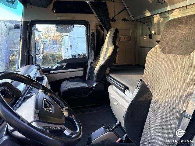 Standard SZM MAN TGX 18.500 4x2 BLS XXL