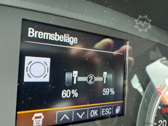 Transporter mit Pritsche & Plane MAN TGL 8.190 / LBW / AHK / STANDHEIZUNG