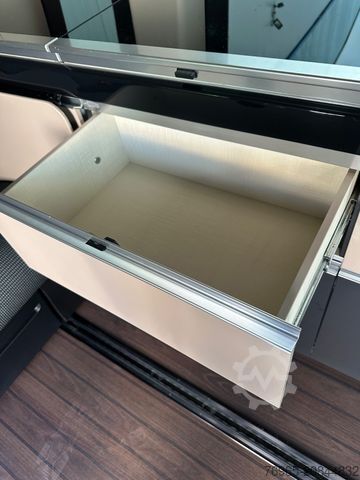 Wohnwagen/Wohnmobil MERCEDES-BENZ V250 4M MARCO POLO KÜCHE SPORTPAKET NAVI LED AHK