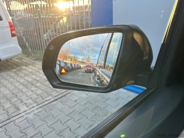 Wohnwagen MERCEDES-BENZ V250 4M MARCO POLO KÜCHE SPORTPAKET NAVI LED AHK