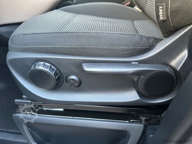 Wohnwagen MERCEDES-BENZ V250 4M MARCO POLO KÜCHE SPORTPAKET NAVI LED AHK