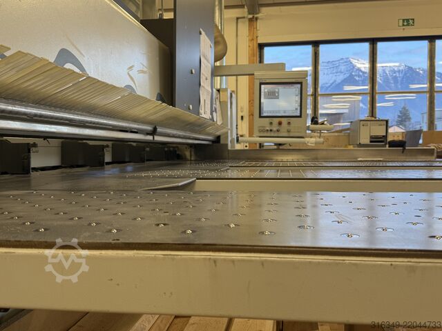 Panel saw HOLZMA Optimat HPP 380/43/43