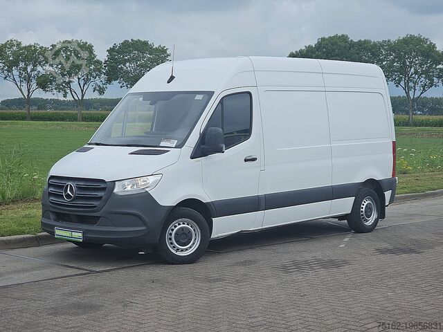 High-roof van MERCEDES-BENZ SPRINTER 314 L2H2 Mbux Airco Eur6