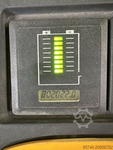 EJC-B 31 ( 3.1T @ 650 MM !! ) JUNGHEINRICH EJC-B 31 ( 3.1T @ 650 MM !! )