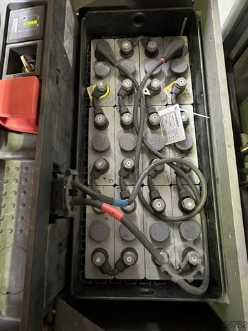 EJC-B 31 ( 3.1T @ 650 MM !! ) JUNGHEINRICH EJC-B 31 ( 3.1T @ 650 MM !! )