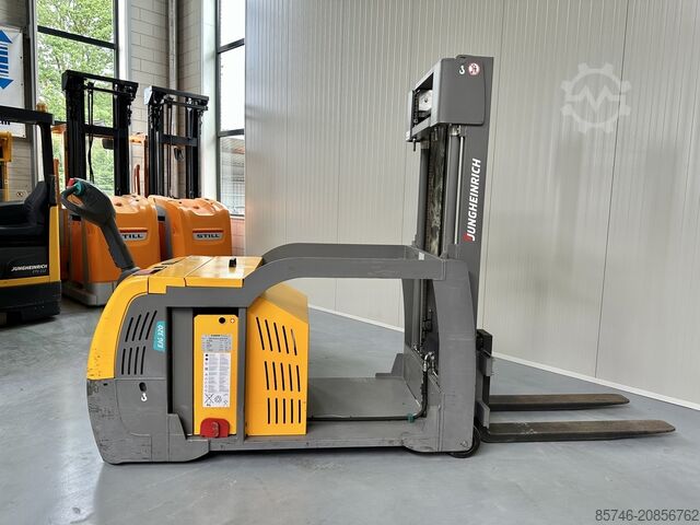 EJG 320 ( 2.0 T @ 600 MM !! ) * DEMO !!! JUNGHEINRICH EJG 320 ( 2.0 T @ 600 MM !! ) * DEMO !!