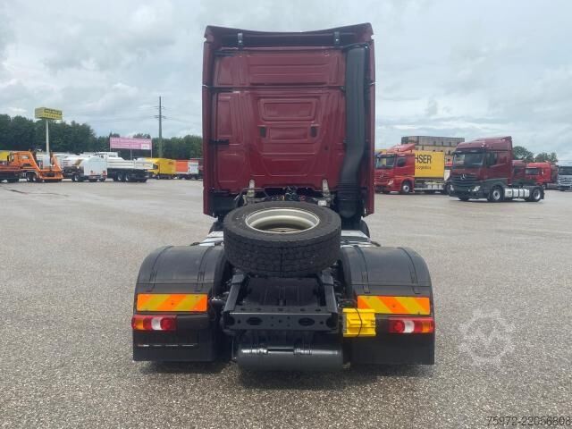 Standard tractor unit  Actros 1845 LS nRL Low Liner