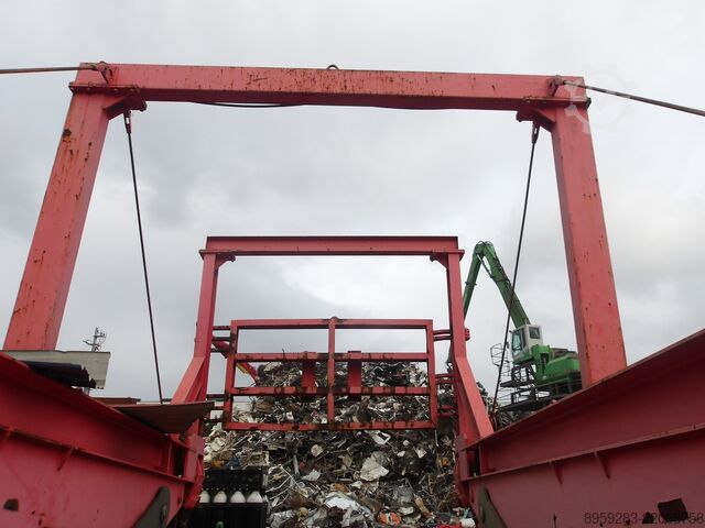 Container tipping system A-WARD UO20