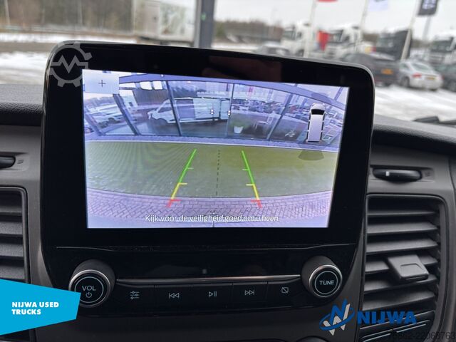 High-roof van Ford Transit 350 L3H2  Navigatie + Trekhaak