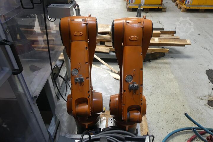 KUKA industrial robot + KR C4 controller Kuka KR 10 R 1100 sixx