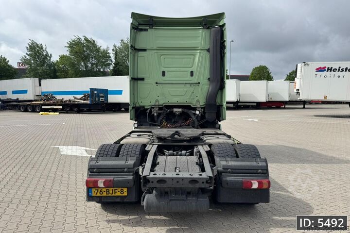 Standard-SZM Mercedes-Benz Actros 1842 StreamSpace, Euro 6, / 2 Tanks / Fr...