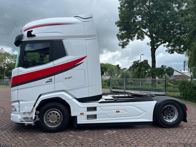Standard-SZM DAF XG+ 530 FT
