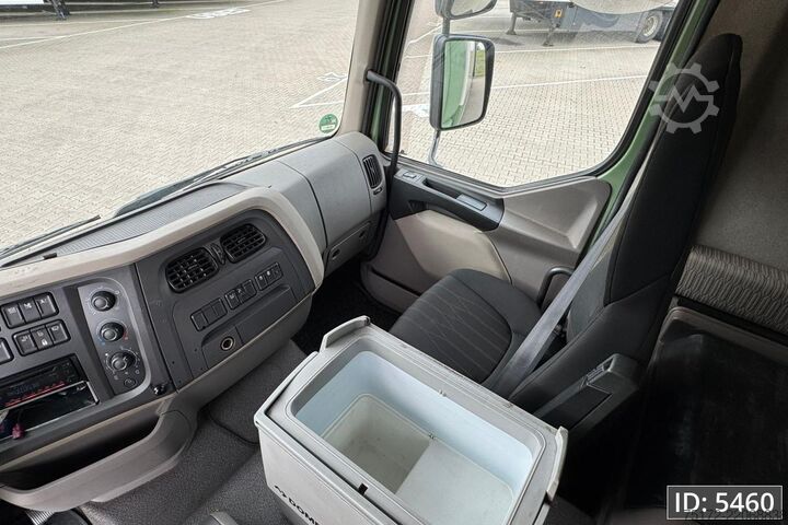 Suitcase DAF LF 210 Day Cab, Euro 6, / Taillift