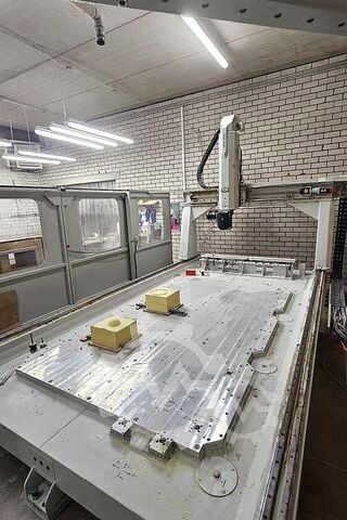 Machining center HOUFEK X5 Proform