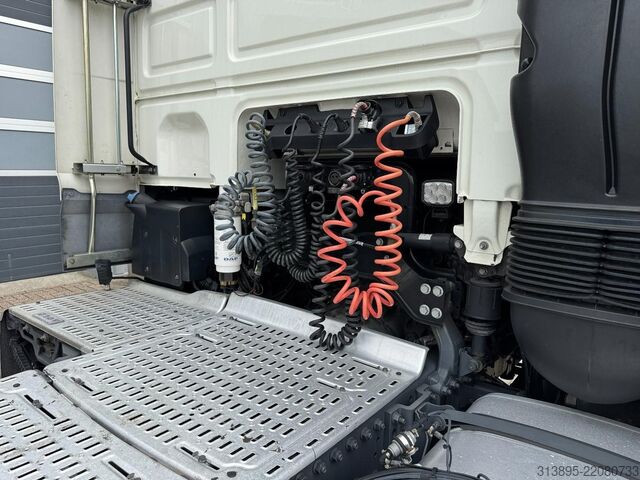Standard tractor DAF XF480 FTG 6x2T Steering- Lift Axle