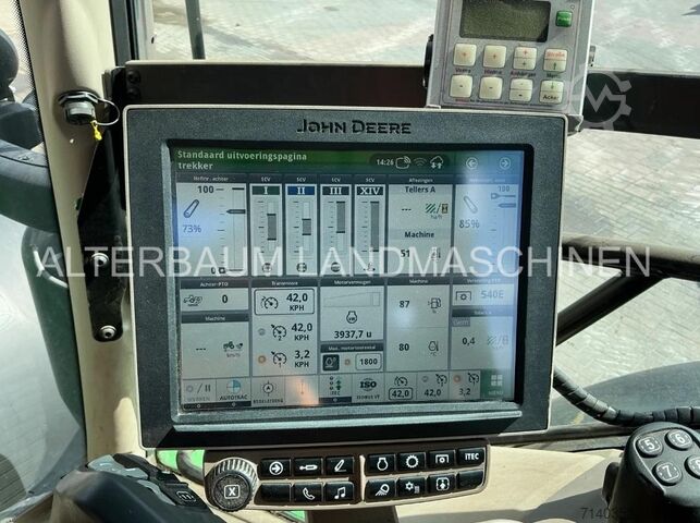 Traktor John Deere 6230R