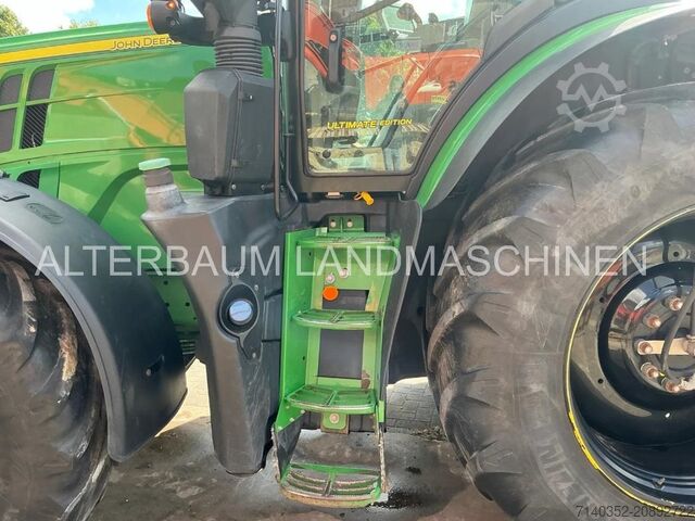 Traktor John Deere 6230R