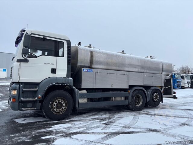 Tanker truck MAN TGA 26.360  Edelstahltankaufbau
