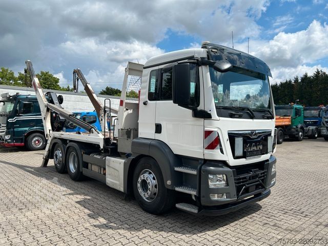 Skip truck MAN 26.420 TGS Multilift Absetzkipper