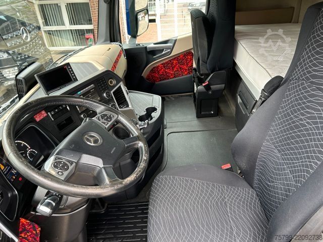 Roll-off tipper truck MERCEDES-BENZ 2551 Actros MEILLER Abroller 6x2