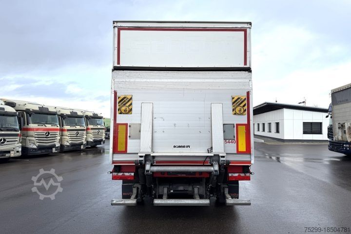 Trailer Schwarzmüller PA 2/E Koffer mit HB / Swiss-Vehicle