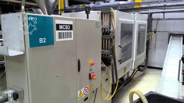 Injection molding machine Negri Bossi V110-375