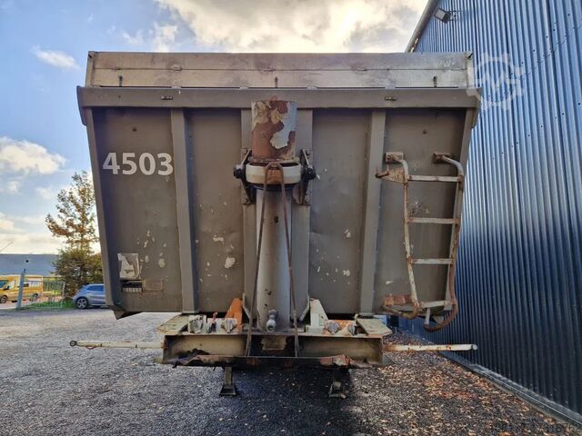 Tipper KAESSBOHRER SKM 14-18 L