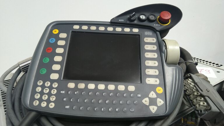 Industrieroboter KUKA KR 200 COMP KRC2 ED05 2007 MODEL