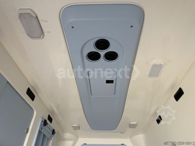 Fire truck FORD Transit Custom Automatik *KTW/RTW* KAMERA (4129)