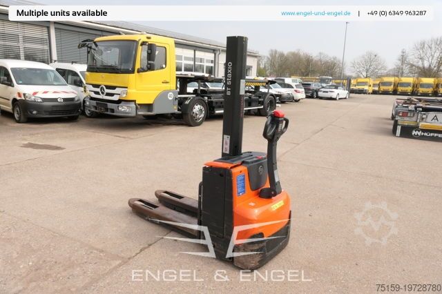 Hochhubwagen bt SWE 080L