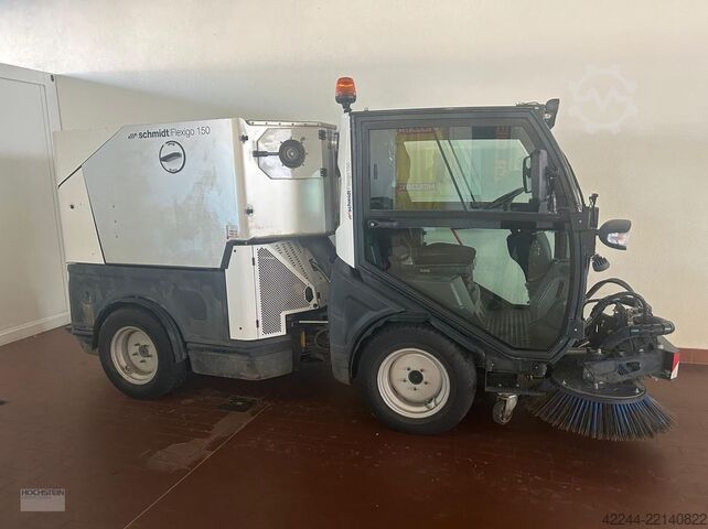 Road sweeper Aebi Schmidt Flexigo 150