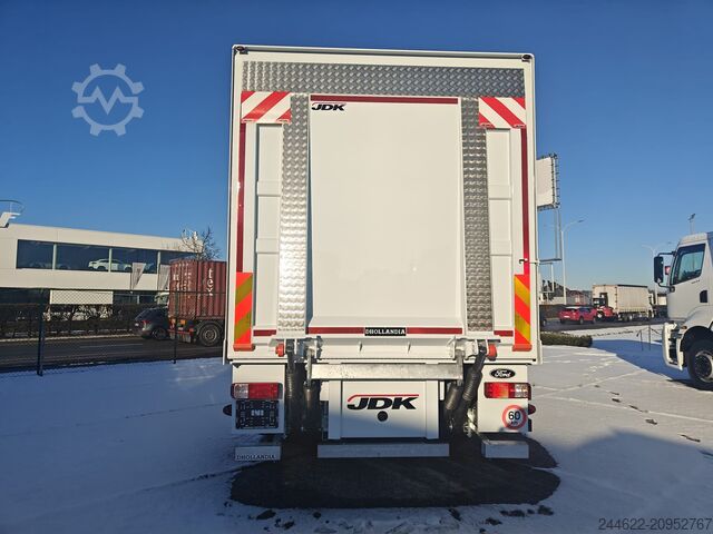 Box van Ford Truck F-Line 2633 6x2 - Garantie 1+1 jaar